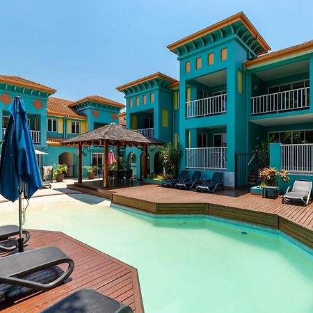 Casa Papaya Adults Only Apartment Port Douglas Exteriör bild