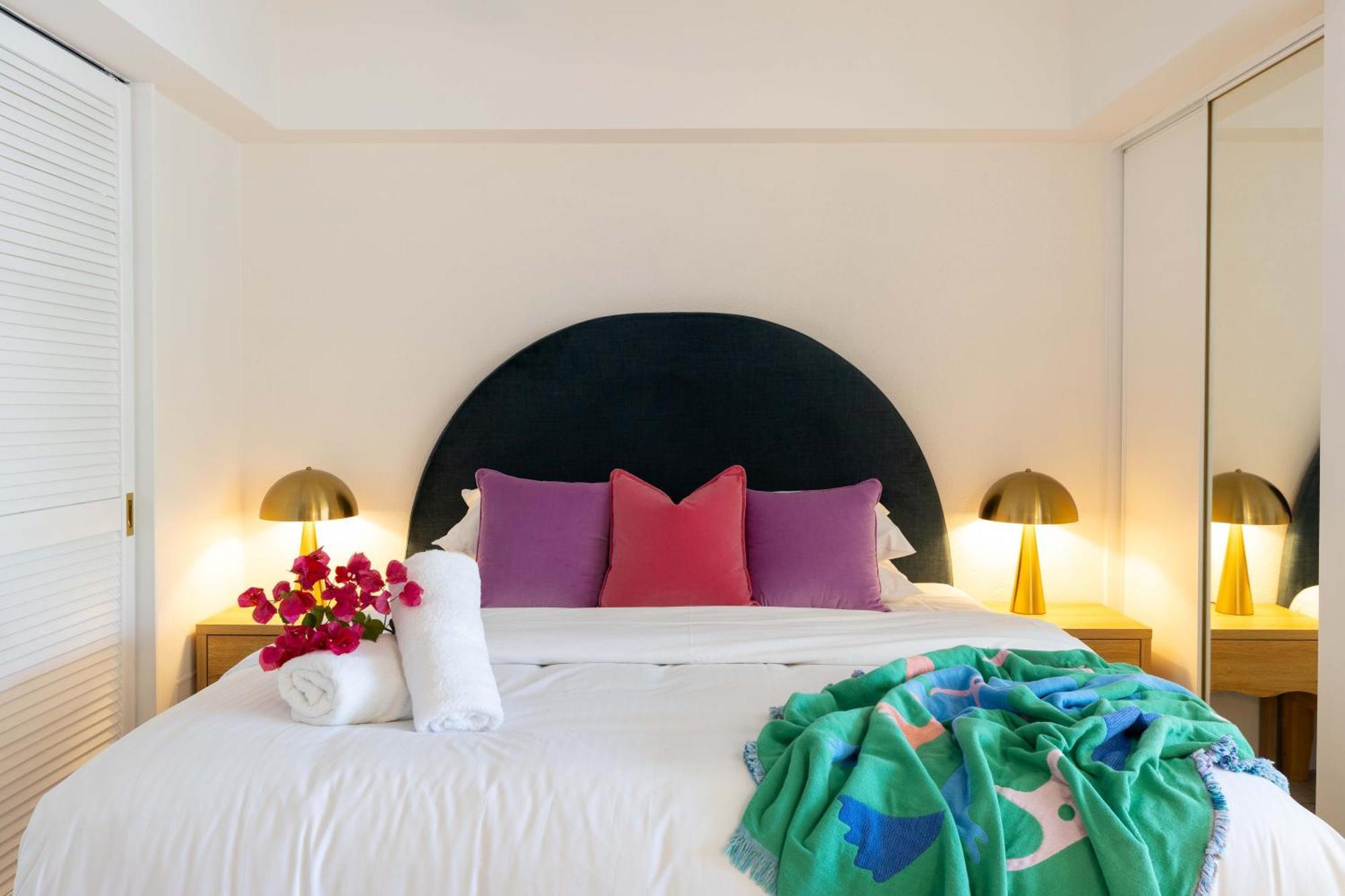 Casa Papaya Adults Only Apartment Port Douglas Exteriör bild
